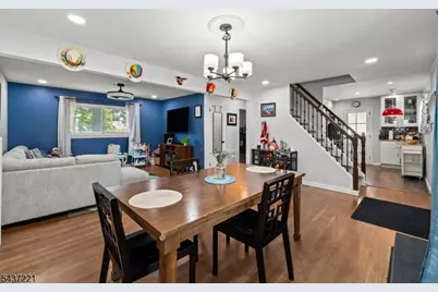 779 Hemlock Rd, Union Township, NJ 07083 - Photo 6