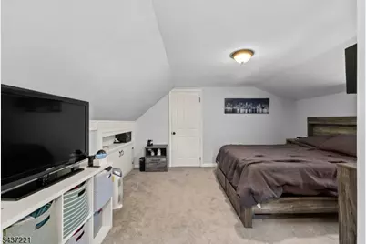 779 Hemlock Rd, Union Township, NJ 07083 - Photo 18