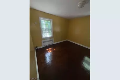 10 McGotty Pl #2, Irvington, NJ 07111 - Photo 6