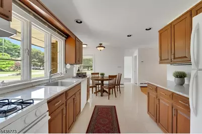 403 W Oakland Ave, Oakland, NJ 07436 - Photo 16
