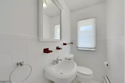 403 W Oakland Ave, Oakland, NJ 07436 - Photo 18