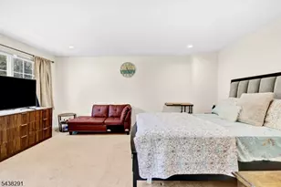 810 Plymouth Rd, North Brunswick Township, NJ 08902 - Photo 32