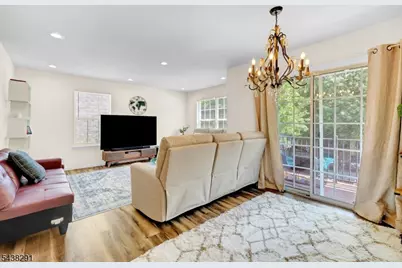 810 Plymouth Rd, North Brunswick Township, NJ 08902 - Photo 18