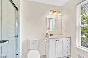 810 Plymouth Rd, North Brunswick Township, NJ 08902 - Photo 36