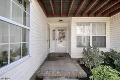 810 Plymouth Rd, North Brunswick Township, NJ 08902 - Photo 10