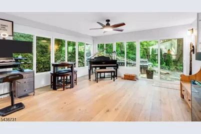 28 Long View Trl, Denville, NJ 07834 - Photo 18