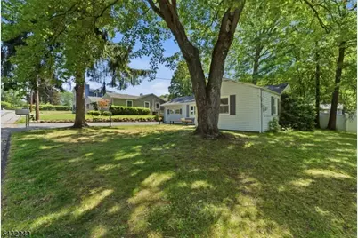 53 Clearmont Ave, Denville, NJ 07834 - Photo 4