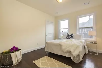 90 Clinton Ave, Newark, NJ 07114 - Photo 6