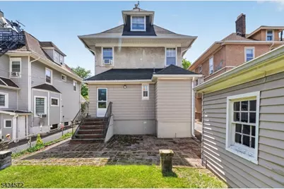 704 Parker St, Newark, NJ 07104 - Photo 42