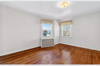 704 Parker St, Newark, NJ 07104 - Photo 18