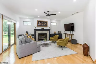 4 Ash Ave, West Orange Township, NJ 07052 - Photo 18