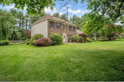 8 Glen Eagles Rd, Washington Township, NJ 07882 - Photo 2