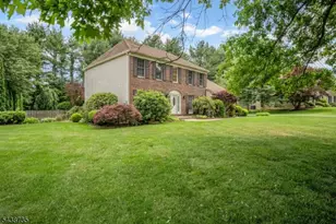 8 Glen Eagles Rd, Washington Township, NJ 07882 - Photo 2