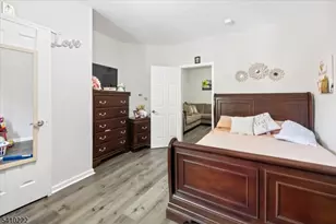 164 Parker St, Newark, NJ 07104 - Photo 20