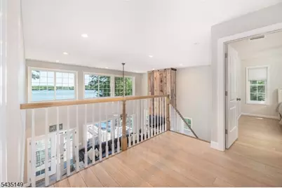 2070 Lakeside Dr W, Vernon, NJ 07422 - Photo 18