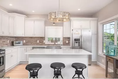 2070 Lakeside Dr W, Vernon, NJ 07422 - Photo 12