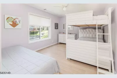 2070 Lakeside Dr W, Vernon, NJ 07422 - Photo 26