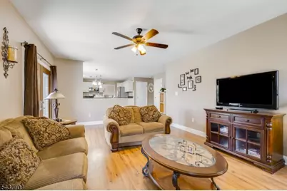 6 Snead Ct, Mount Olive, NJ 07836 - Photo 16