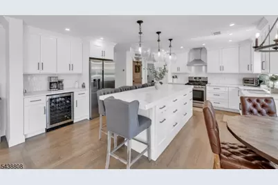 22 Fox Boro Rd, Wayne, NJ 07470 - Photo 14