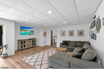 22 Fox Boro Rd, Wayne, NJ 07470 - Photo 40