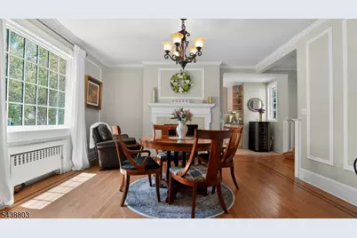 230 Satterthwaite Ave, Nutley, NJ 07110 - Photo 8