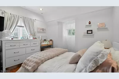 230 Satterthwaite Ave, Nutley, NJ 07110 - Photo 22