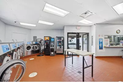 625 Springfield Ave, Newark, NJ 07103 - Photo 12