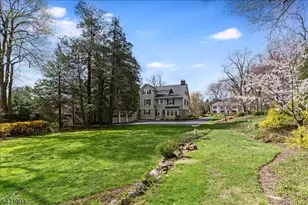 44 W Rd, Millburn, NJ 07078 - Photo 18