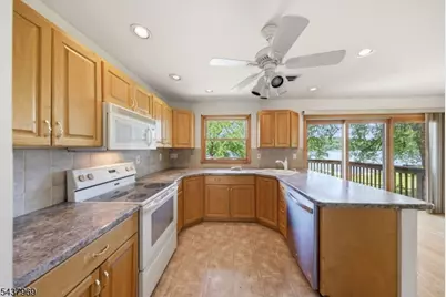 11 Koclas Dr, Netcong, NJ 07857 - Photo 10