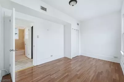 78 S Devine St, Newark, NJ 07106 - Photo 6