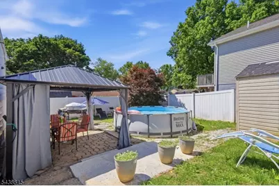 892 Gates St, Phillipsburg, NJ 08865 - Photo 22