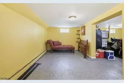 892 Gates St, Phillipsburg, NJ 08865 - Photo 20