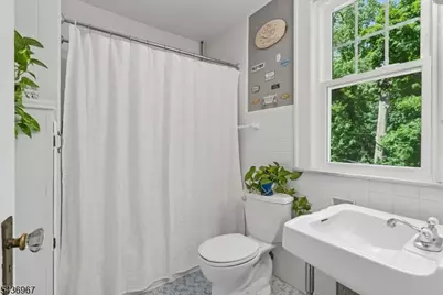 31 Macopin Ave, Montclair, NJ 07043 - Photo 20