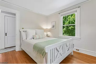 31 Macopin Ave, Montclair, NJ 07043 - Photo 18