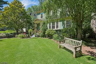 31 Macopin Ave, Montclair, NJ 07043 - Photo 28