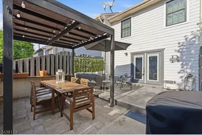 251 Mount Pleasant Ave, Newark, NJ 07104 - Photo 26
