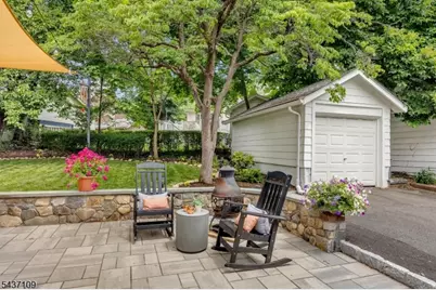 9 Amherst Ct, Maplewood, NJ 07040 - Photo 38