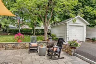 9 Amherst Ct, Maplewood, NJ 07040 - Photo 38