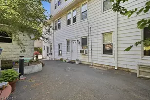 40 Mill St, Bloomfield Twp., NJ 07003 - Photo 6