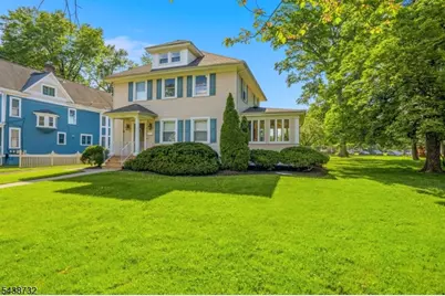 306 Walnut Ave, Cranford Township, NJ 07016 - Photo 2