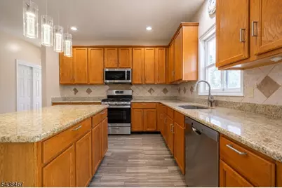 5 Pegasus Pl, Washington Township, NJ 07840 - Photo 8