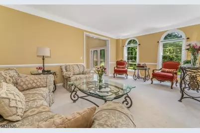 12 Wyckoff Rd, Bethlehem Township, NJ 08827 - Photo 4