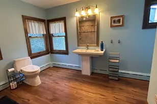 411 Sussex St, Pohatcong Township, NJ 08865 - Photo 8