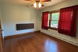 411 Sussex St, Pohatcong Township, NJ 08865 - Photo 6