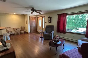 411 Sussex St, Pohatcong Township, NJ 08865 - Photo 2