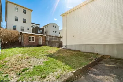 304 Terrace Ave, Jersey City, NJ 07307 - Photo 28