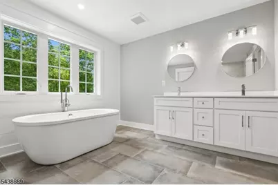 1 Lourdes Ct, Andover Township, NJ 07860 - Photo 30