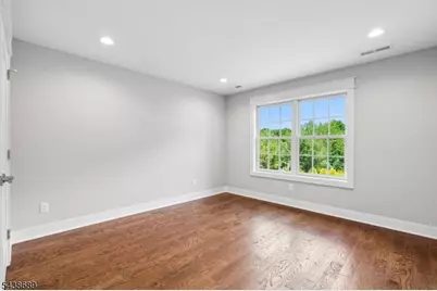1 Lourdes Ct, Andover Township, NJ 07860 - Photo 32