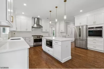 1 Lourdes Ct, Andover Township, NJ 07860 - Photo 12