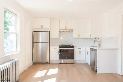 88 Hughes St #2, Maplewood, NJ 07040 - Photo 2